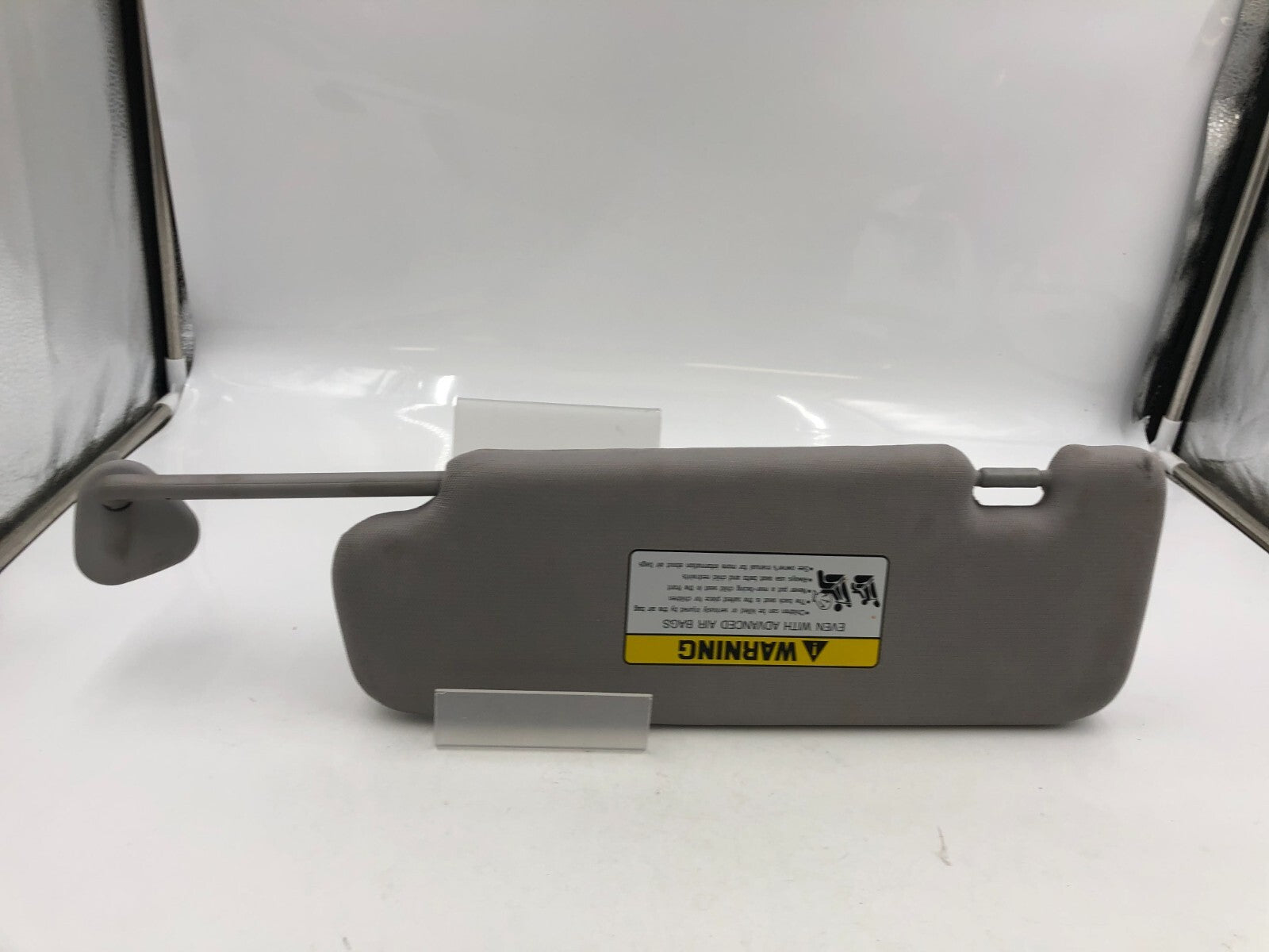 2011-2015 Hyundai Sonata Passenger Sun Visor Gray Illuminated OEM C03B19065