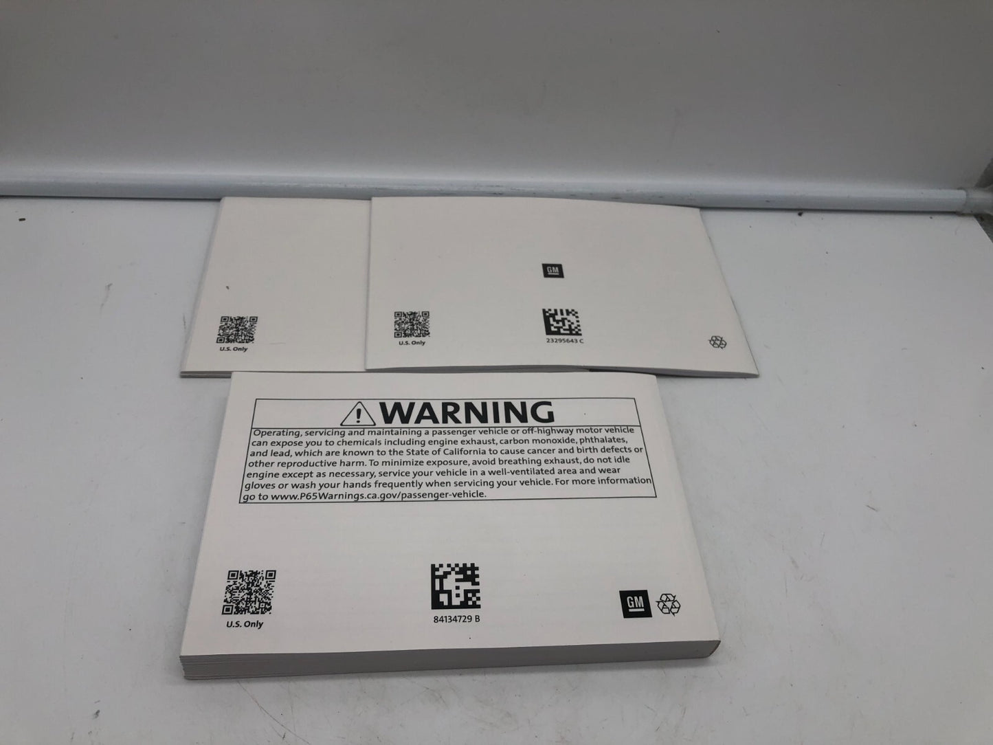 2019 Chevrolet Equinox Owners Manual Set OEM A01B41002