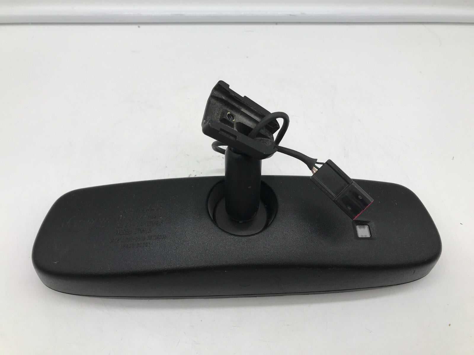 2010-2015 Kia Soul Interior Rear View Mirror OEM E02B65005