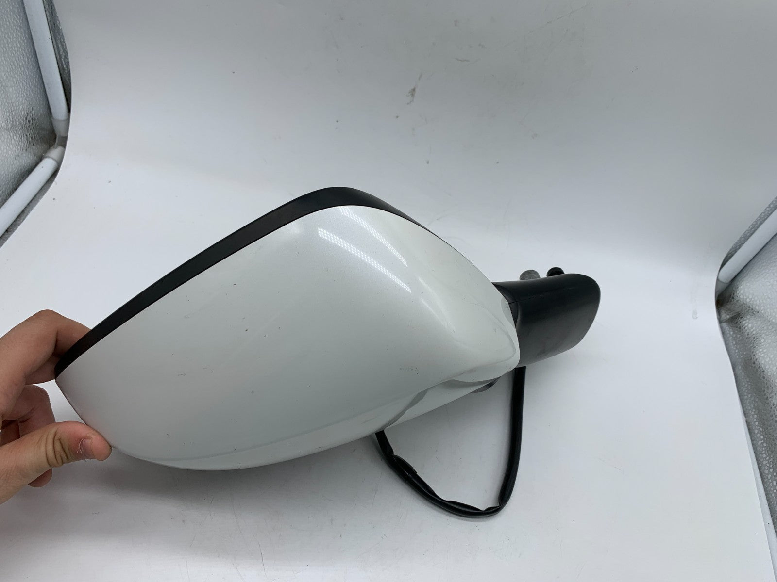 2015 Subaru XV Crosstrek Passenger Side Power Door Mirror White OEM A04B10024