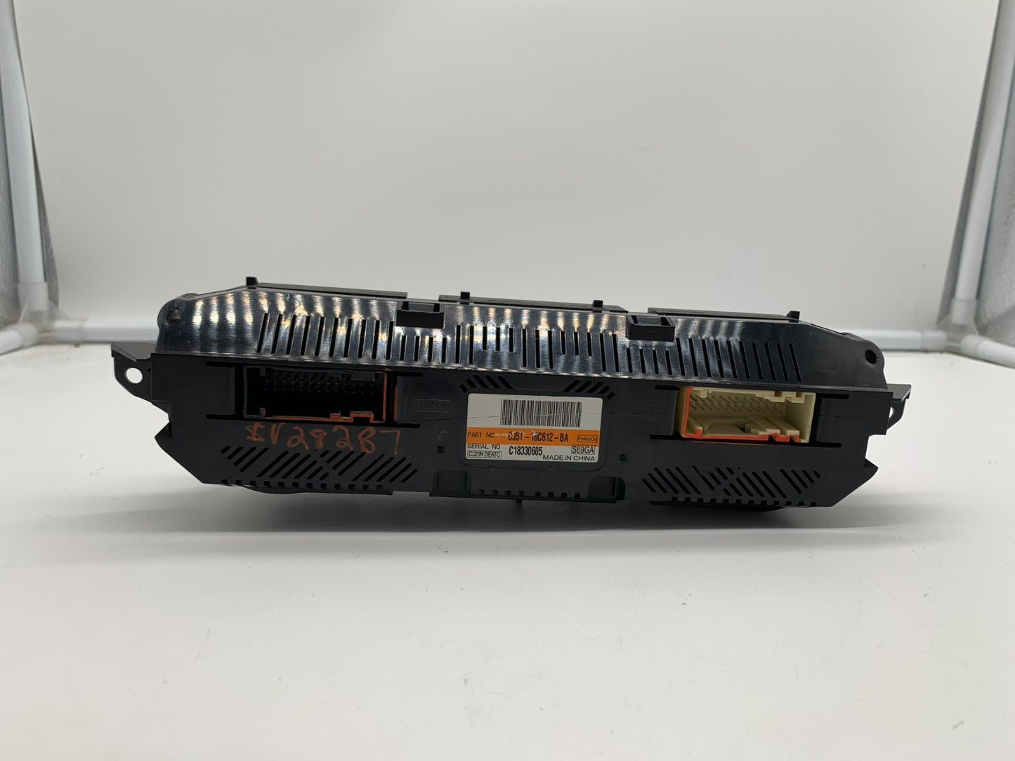 2013-2015 Ford Escape AC Heater Climate Control Unit OEM C01B52007