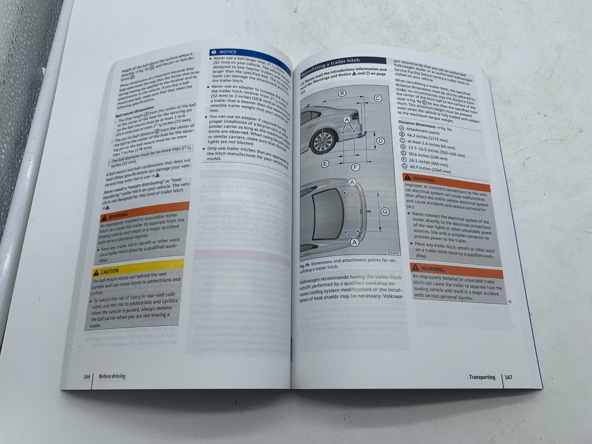 2018 Volkswagen Jetta GLI Owners Manual Set with Case OEM R01B15002