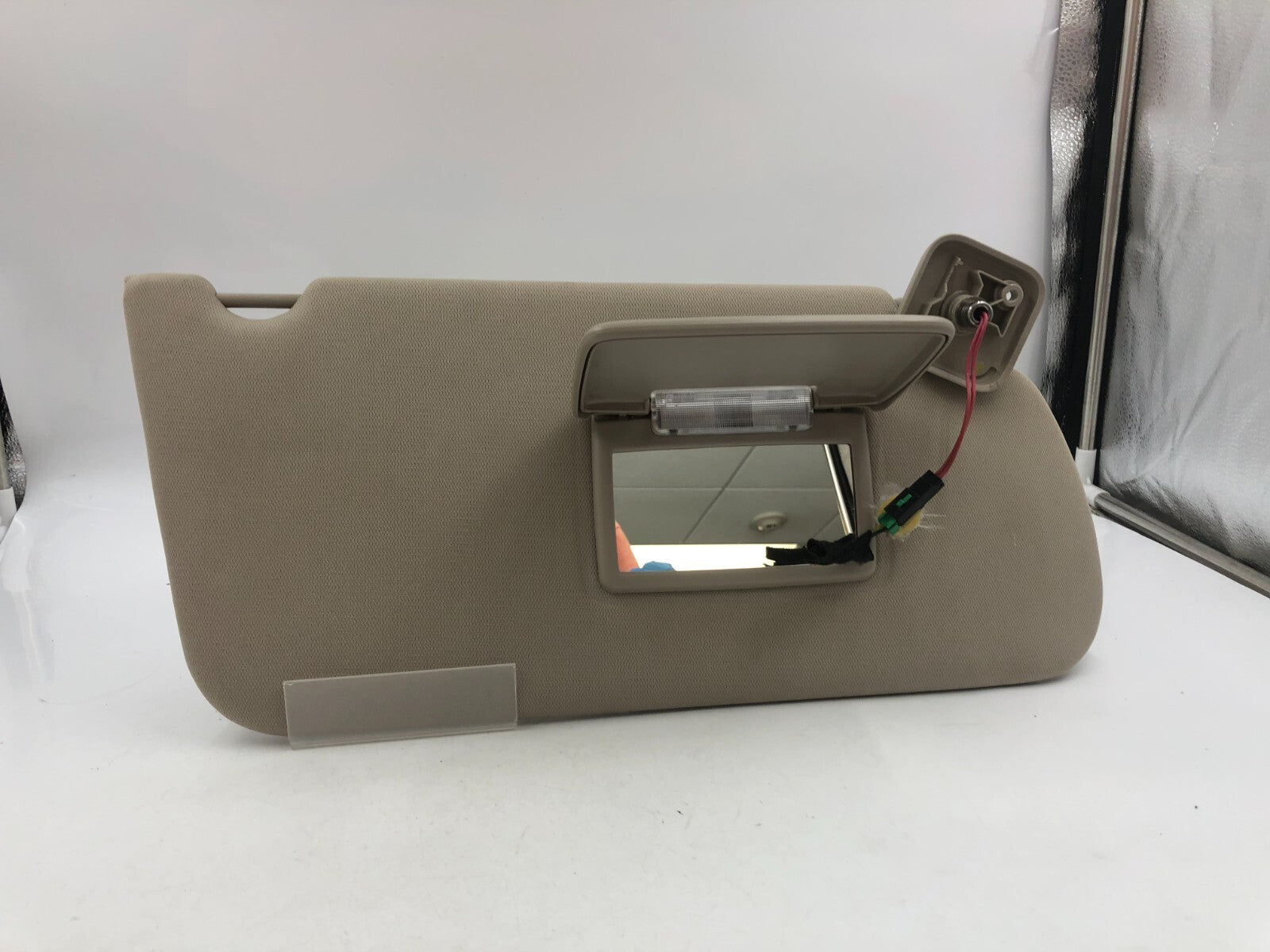 2009-2012 Ford Flex Passenger Sun Visor Shade Tan Illuminated OEM G04B50052
