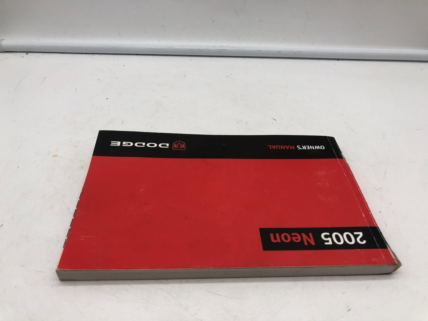 2005 Dodge Neon Owners Manual OEM A01B06010
