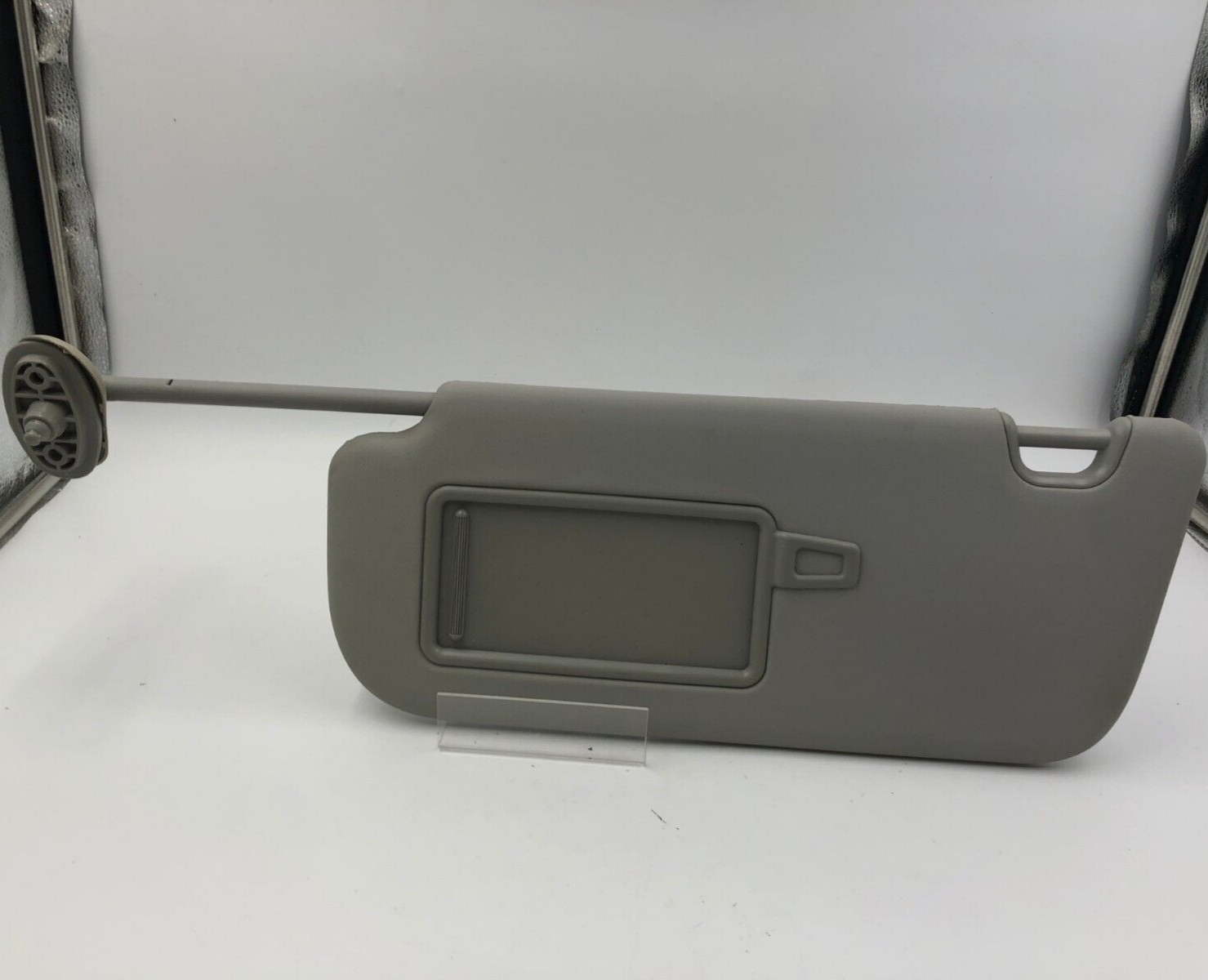 2014-2019 Kia Soul Driver Sun Visor Gray Illuminated OEM C01B11050