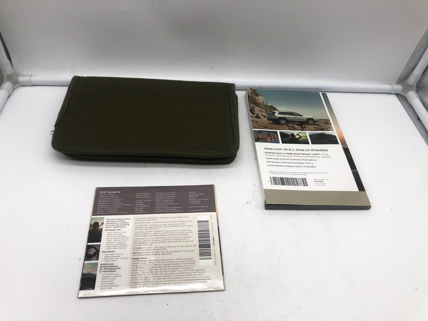 2016 Jeep Cherokee Owners Manual Set with Case OEM A03B35057