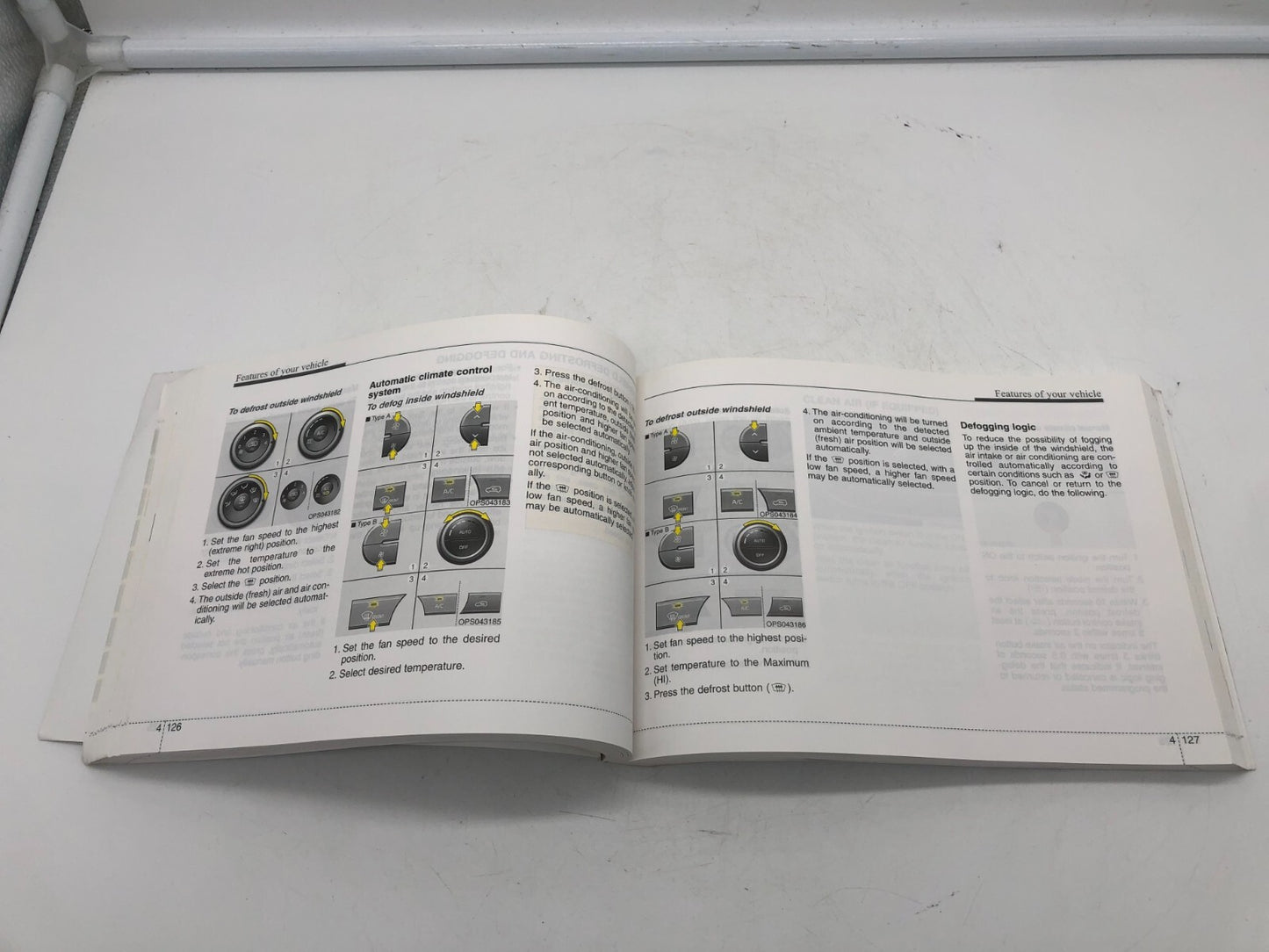 2014 Kia Soul Owners Manual OEM E01B23003