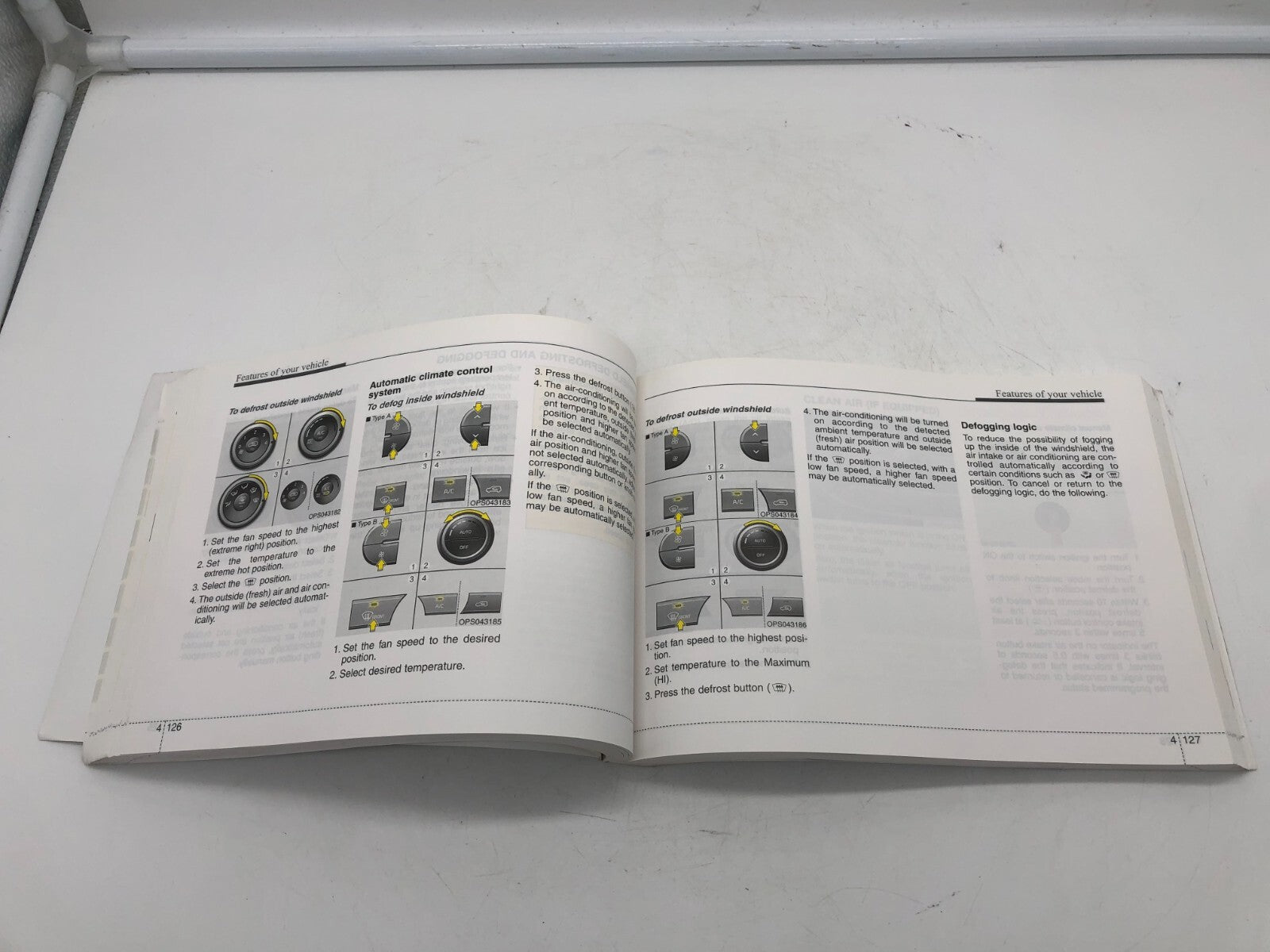 2014 Kia Soul Owners Manual OEM E01B23003