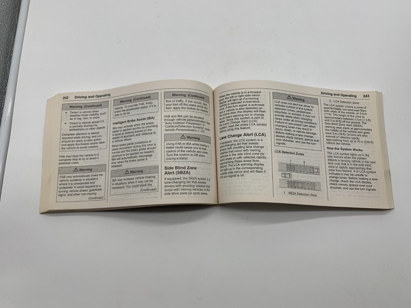 2016 GMC Yukon Denali Owners Manual Set with Case OEM C03B44005