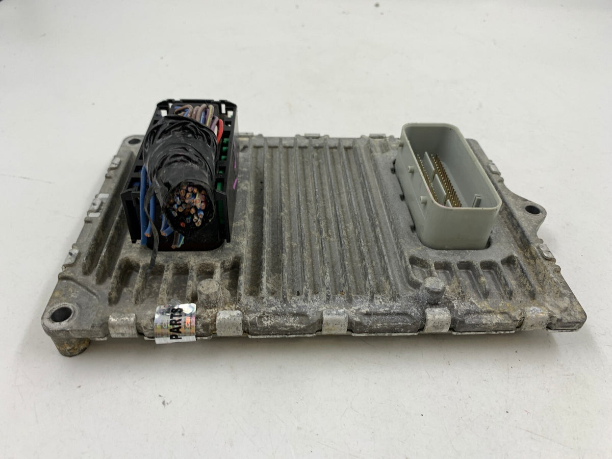 2013 Chrysler 200 Engine Control Module ECU ECM OEM B04B35005