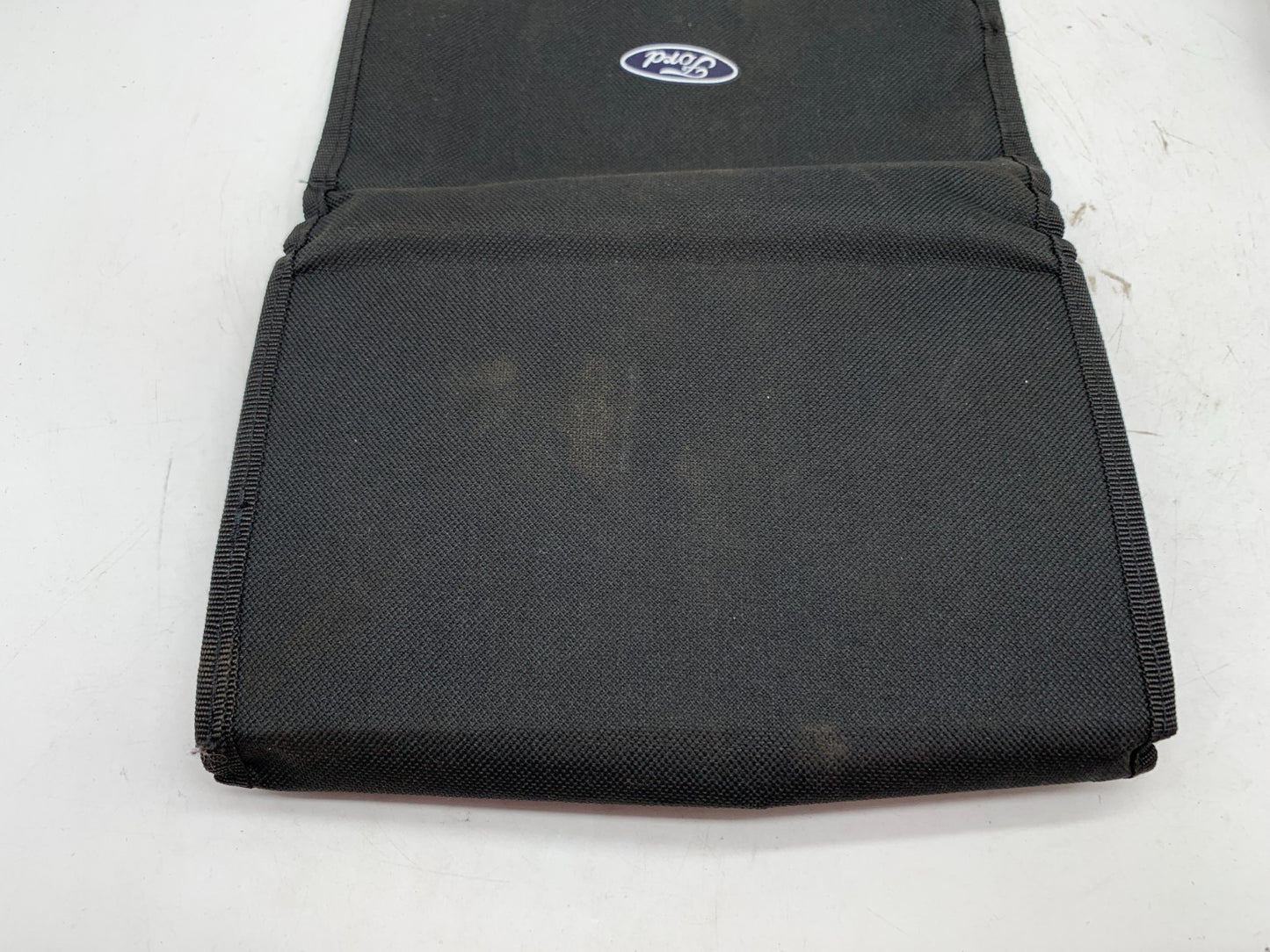 2019 Ford Escape Owners Manual Set with Case OEM A04B35010