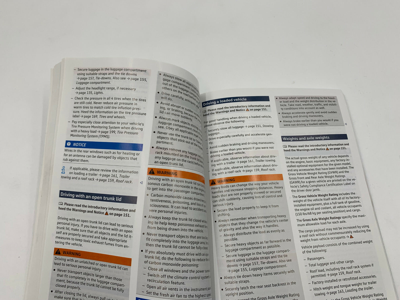 2018 Volkswagen Jetta GLI Owners Manual Set with Case OEM C03B67010