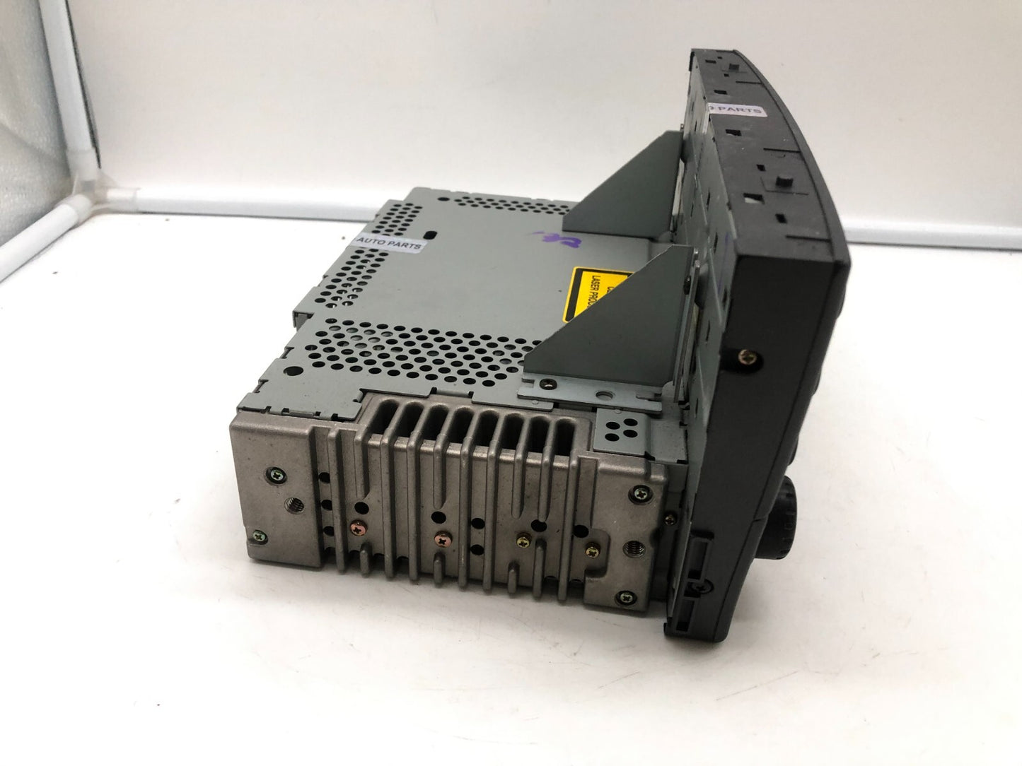 2004-2008 Jaguar X-Type AM FM CD Player Radio Receiver OEM A03B02086