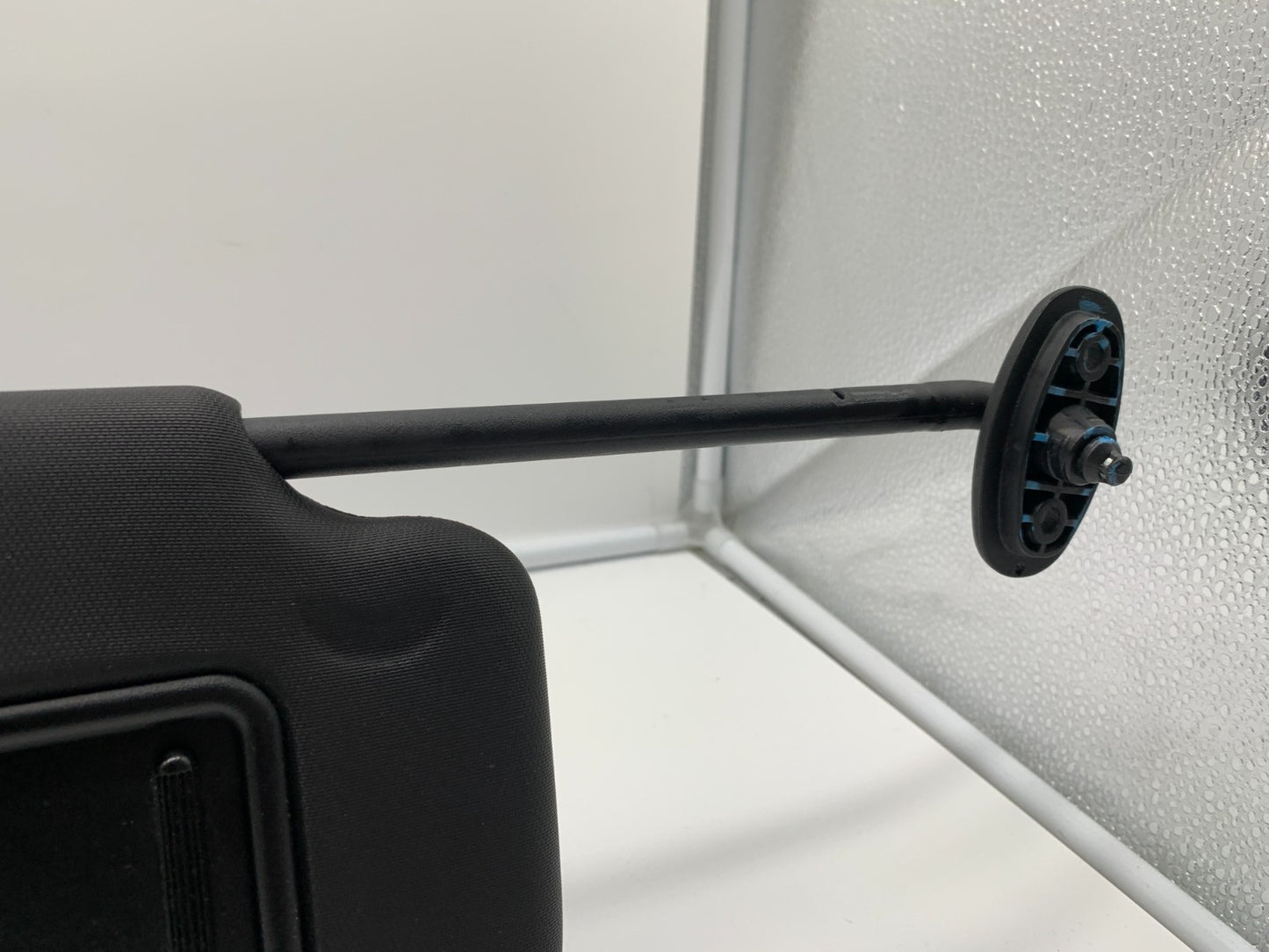 2014-2019 Kia Soul Passenger Sun Visor Black Illumination OEM