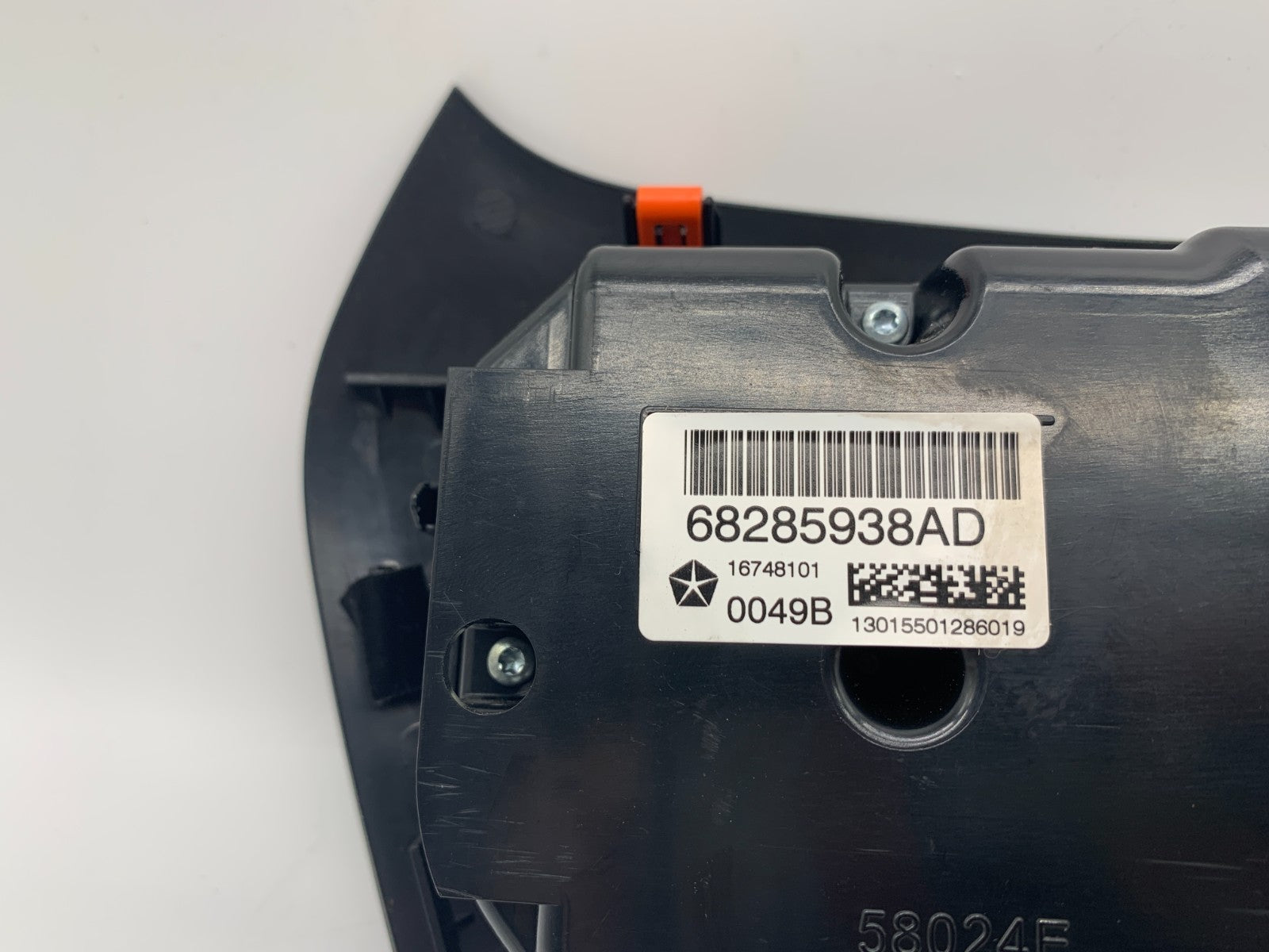 2019-2023 Jeep Cherokee Climate Control AC Heater Unit OEM 68285938AD