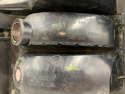 2007-2010 Jeep Compass Passenger Side Tail Light Taillight OEM C04B28046