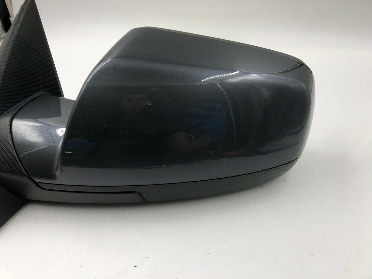 2010-2011 GMC Terrain Driver Side View Power Door Mirror Gray OEM B38003