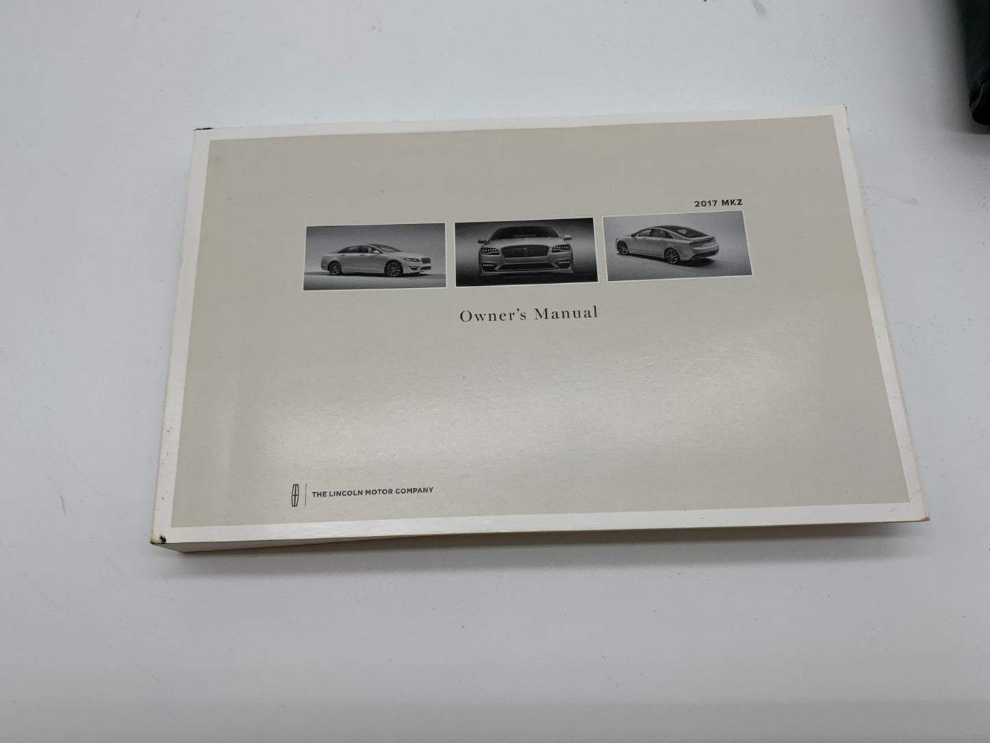 2017 Lincoln MKZ Owners Manual Set with Case OEM C03B49007