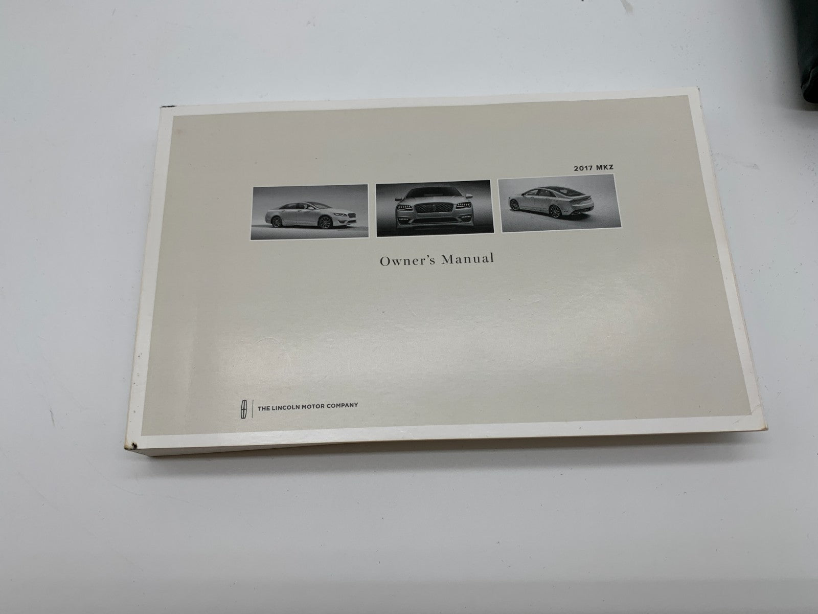2017 Lincoln MKZ Owners Manual Set with Case OEM C03B49007