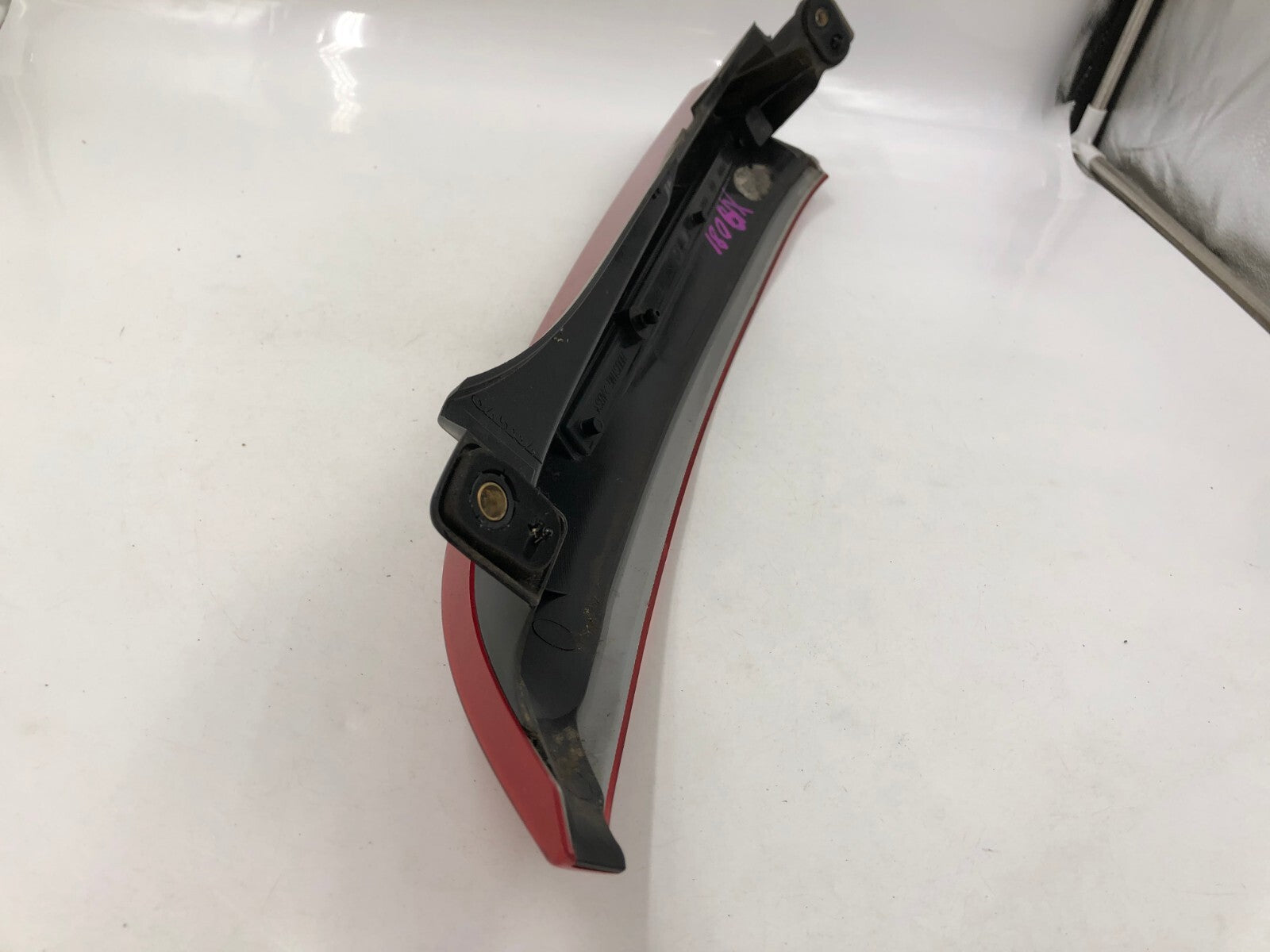 2003-2006 Volvo XC90 Passenger Upper Tail Light Taillight OEM D03B58001