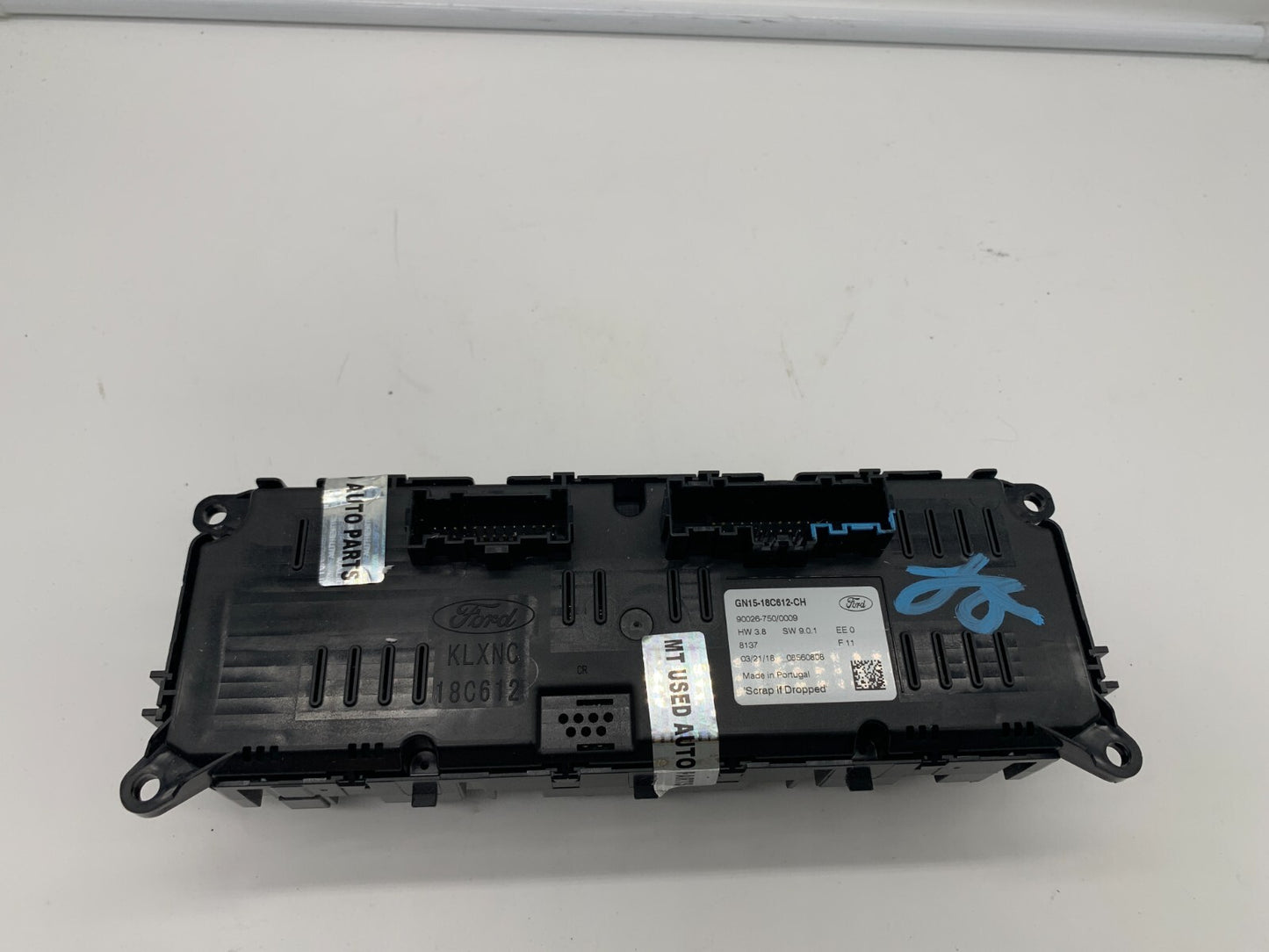 2018-2020 Ford Ecosport AC Heater Climate Control Unit OEM C04B57009