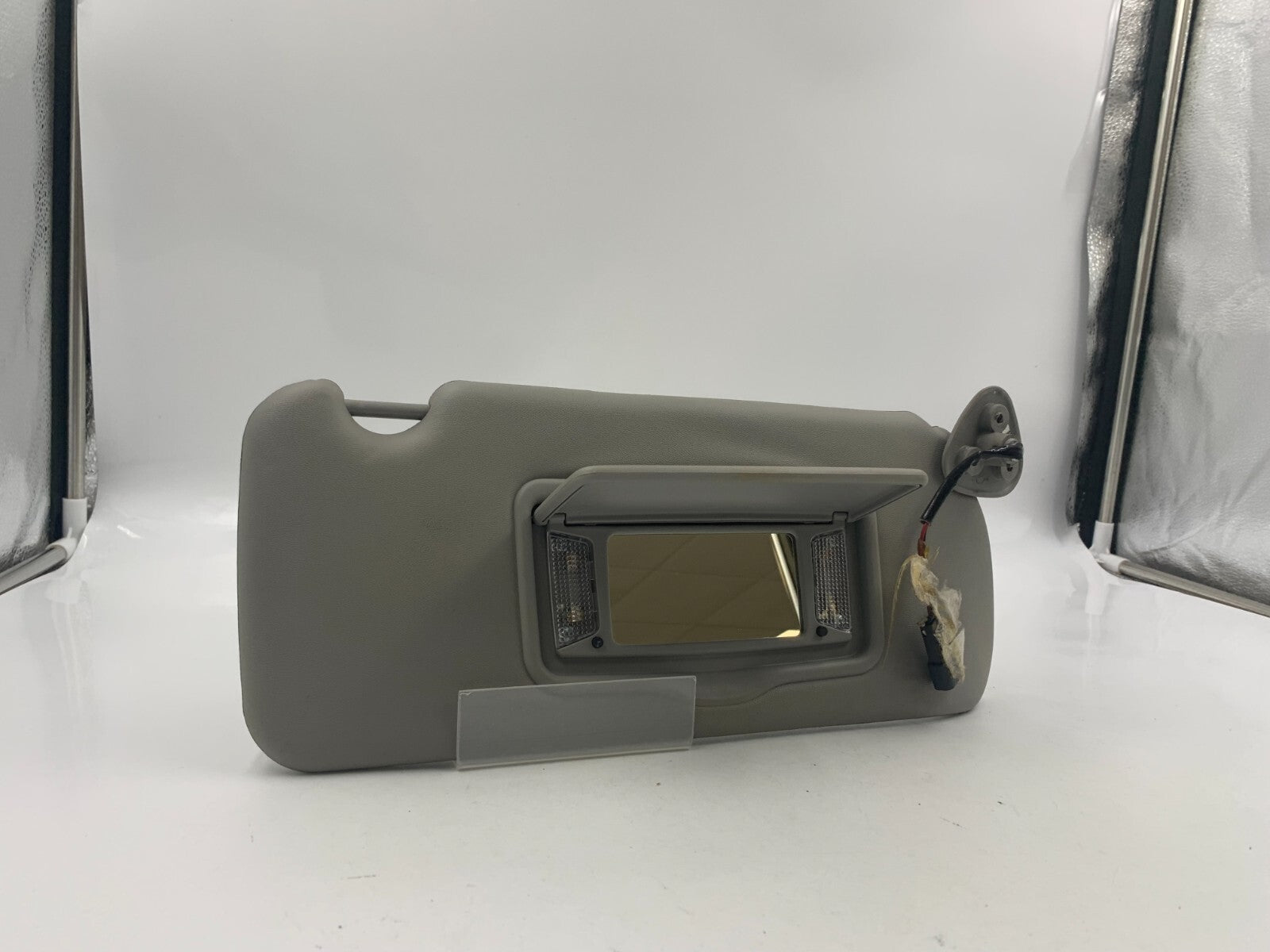 2003-2007 Cadillac CTS Passenger Visor Gray Illuminated OEM D04B13092