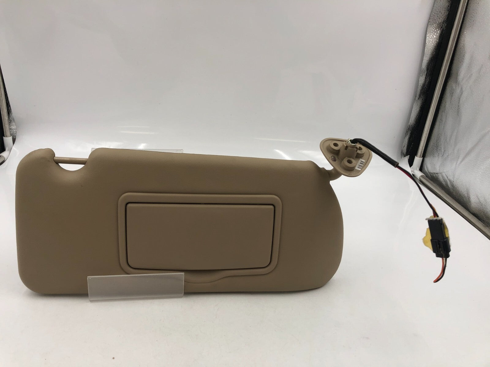 2007-2009 Cadillac SRX Passenger Side Sunvisor Illumination Tan OEM