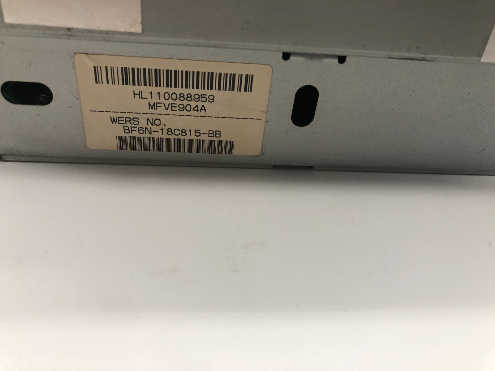 2011-2013 Volvo S60 AM FM CD Player Radio Receiver OEM C04B30003