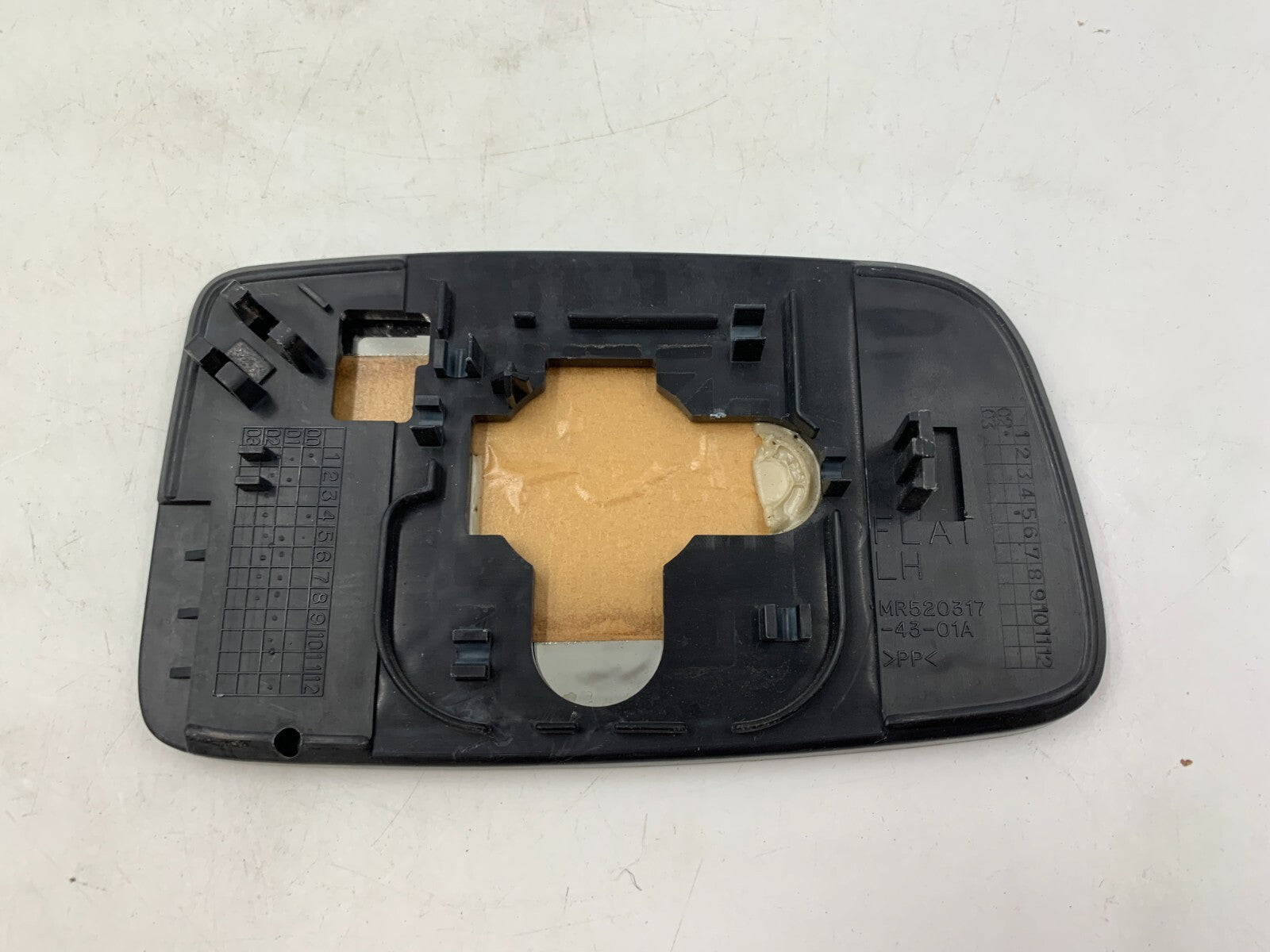 2003 Mitsubishi Lancer Driver Side View Manual Door Mirror Glass Only A01B04006