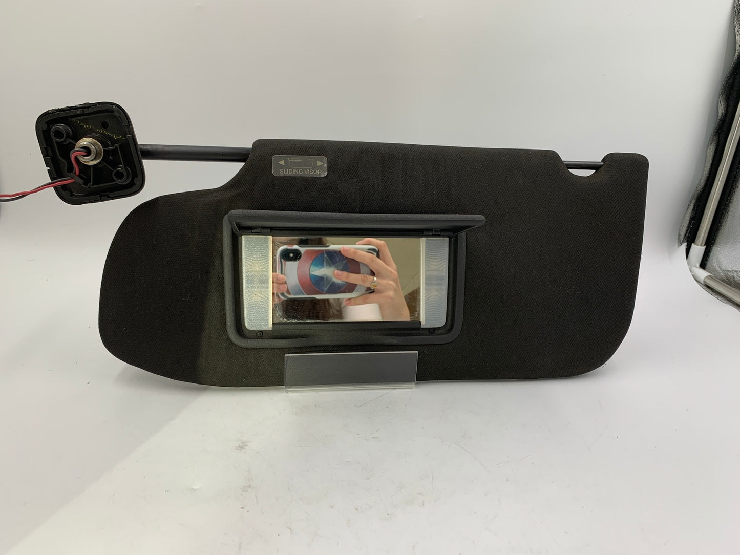 2013-2019 Ford Taurus Driver Sun Visor Black Illuminated OEM C02B65010