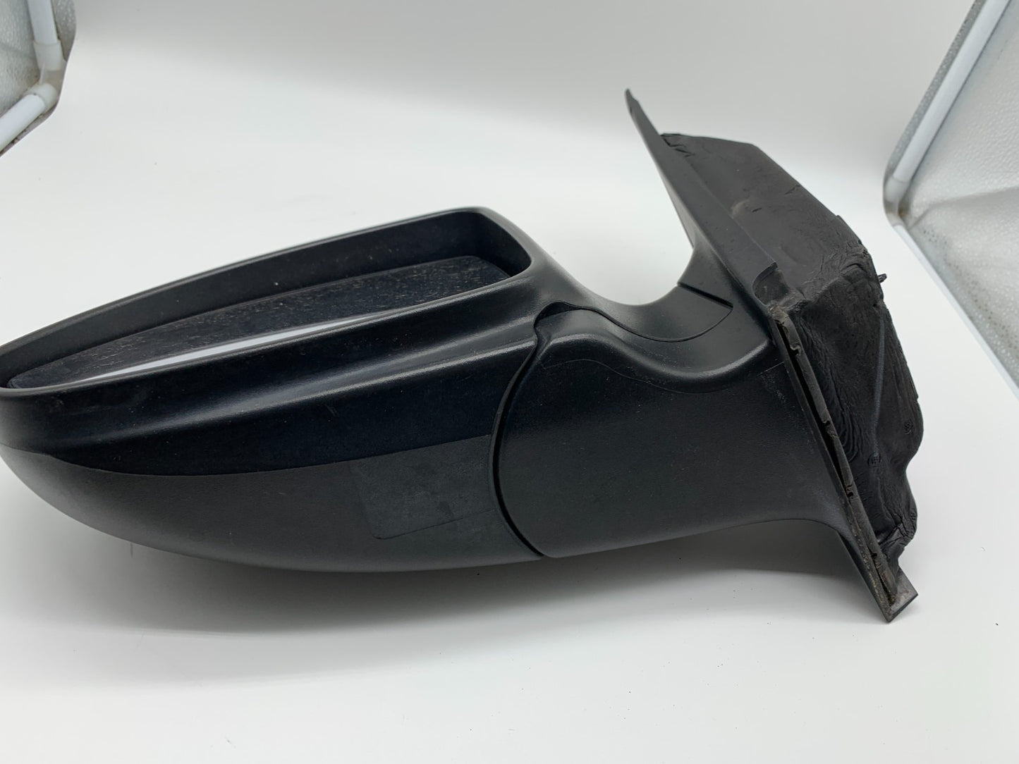 2011-2016 Chevrolet Cruze Driver Side View Power Door Mirror Black OEM C03B01002