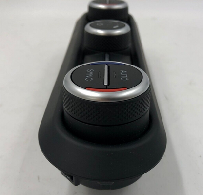 2017 Alfa Romeo Giulia AC Heater Climate Control Unit OEM D04B57007