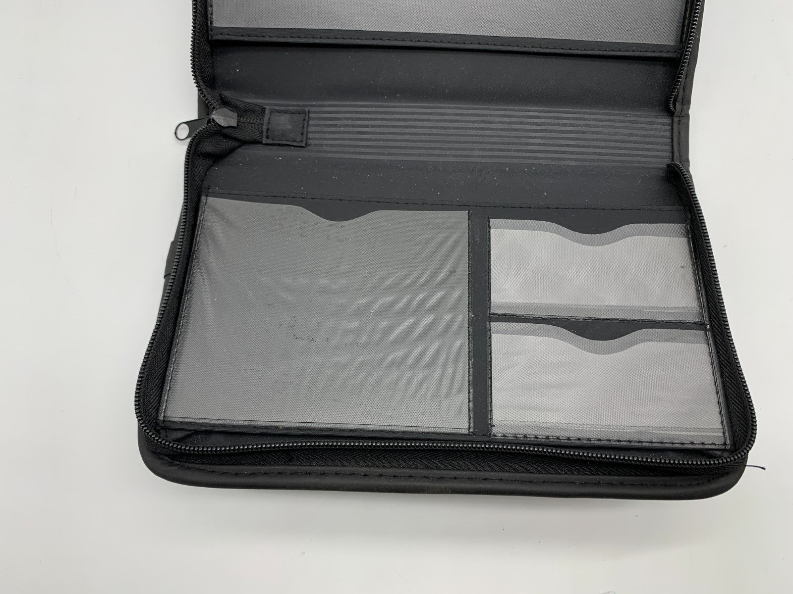 2003 Nissan Altima Owners Manual Set with Case OEM R01B17016