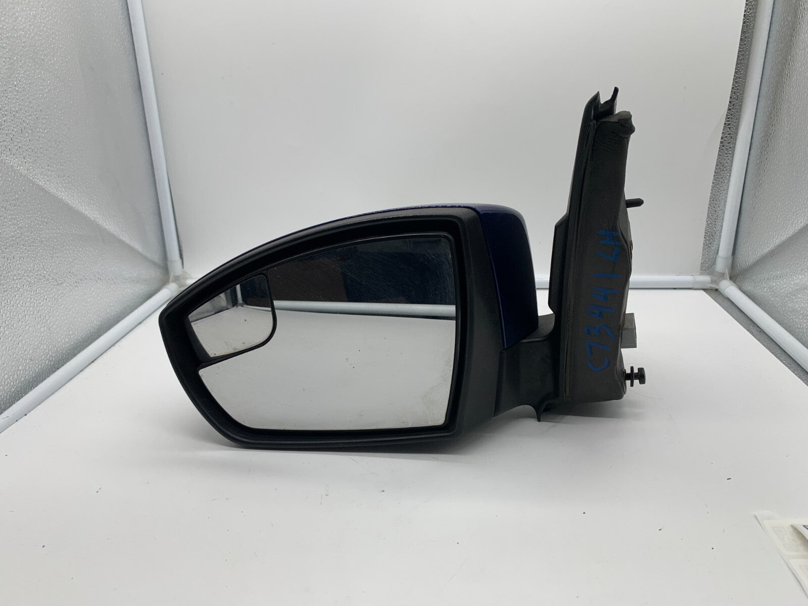 2013-2016 Ford Escape Driver Side View Power Door Mirror Blue OEM D04B26060