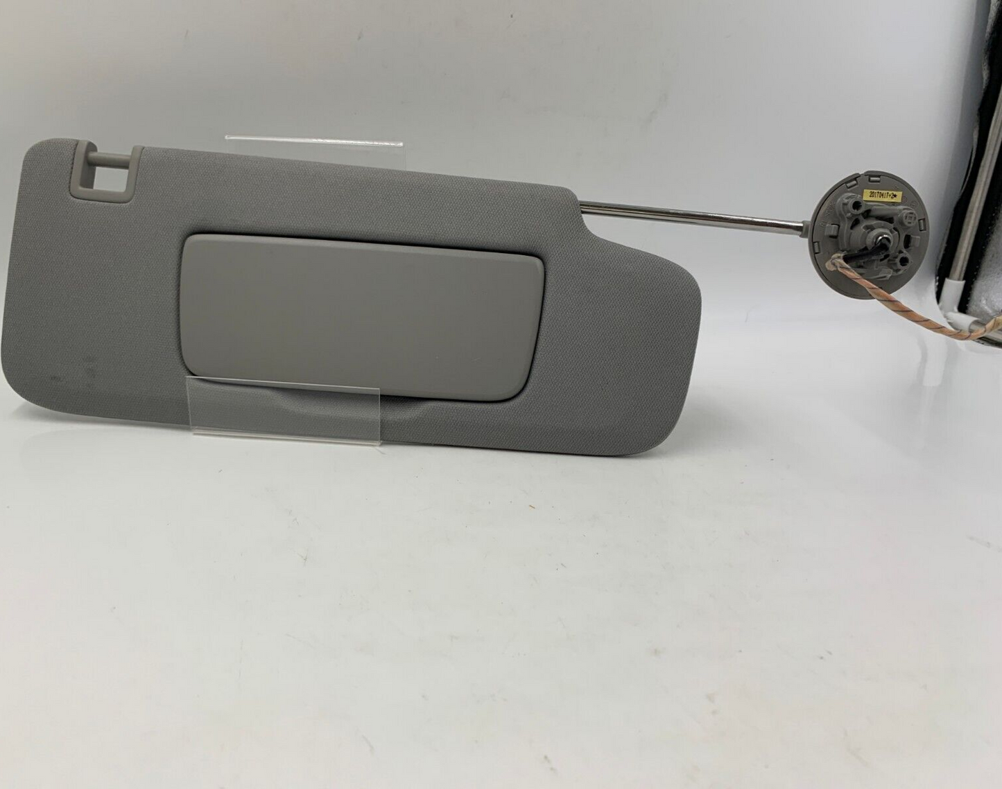 2018-2023 GMC Terrain Passenger Sun Visor Gray Illuminated A01B08036