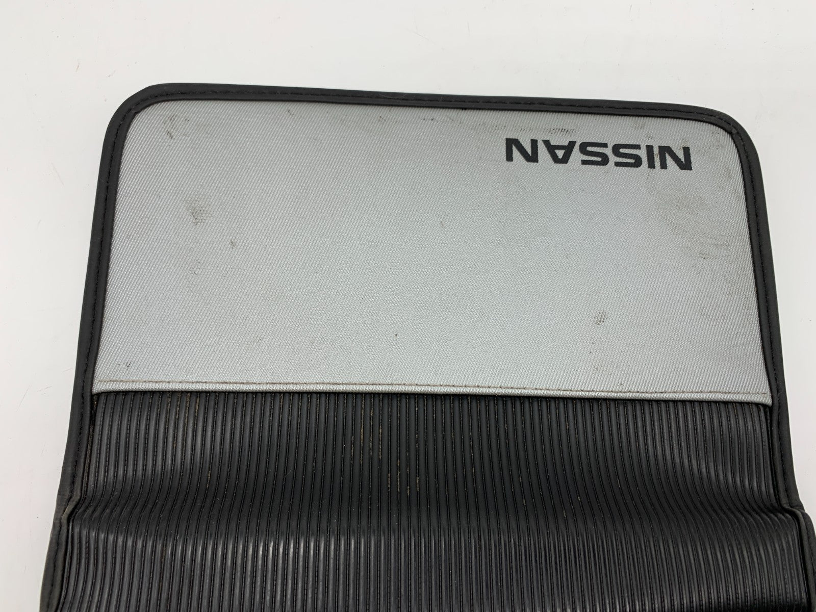 Nissan Owners Manual Case Only OEM D02B39052
