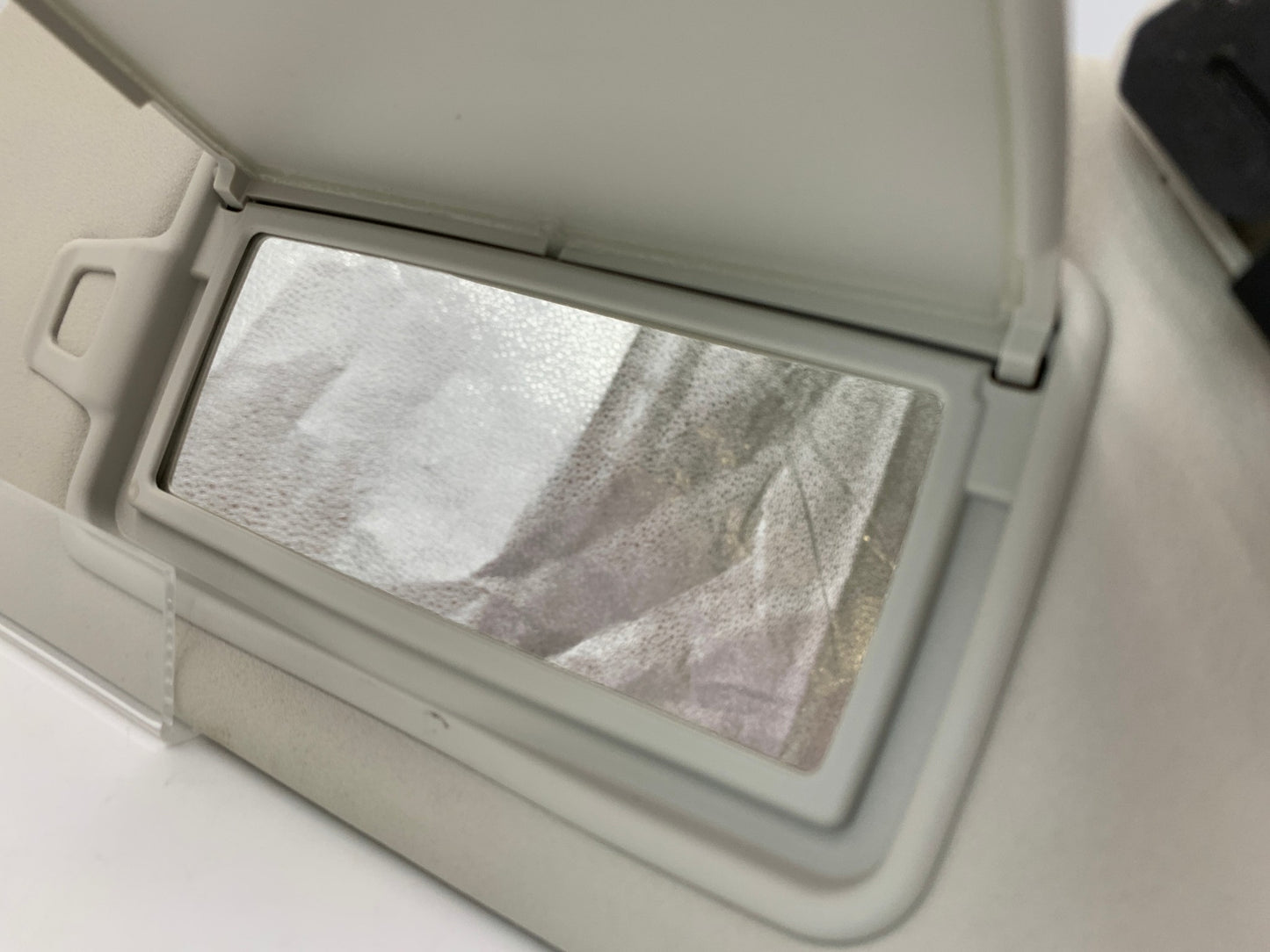 2017-2019 Jaguar XE Passenger Sun Visor Gray Illumination OEM A01B21007