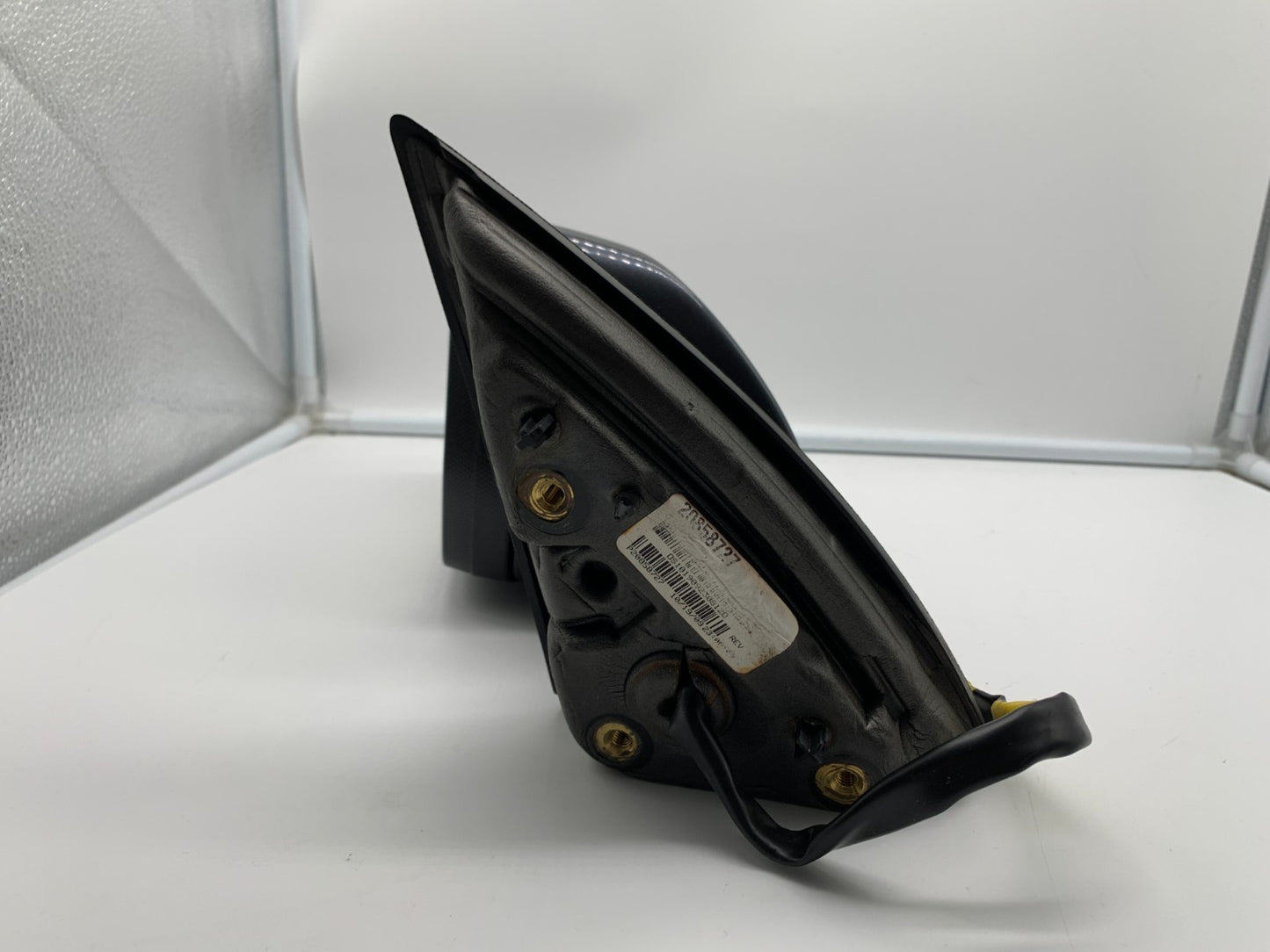 2010-2011 GMC Terrain Driver View Power Door Mirror Gray OEM B04B36005