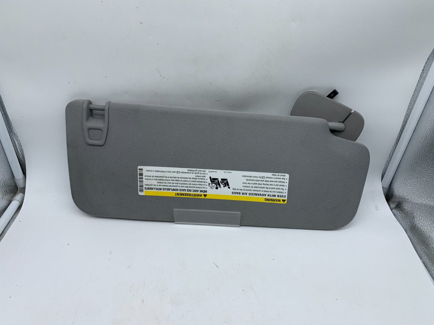 2015-2020 Chevrolet Avalanche 1500 Driver Sun Visor Gray Illuminated D03B67009