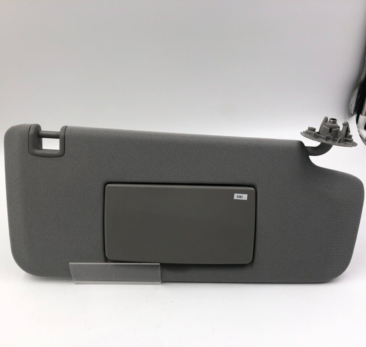 2017-2021 Chevrolet Trax Passenger Sun Visor Gray OEM B04B31031