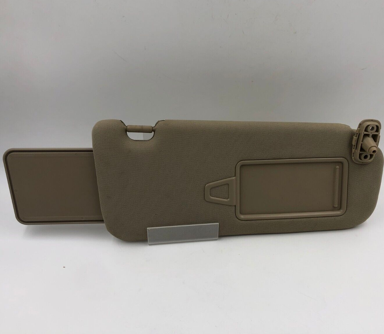 2011-2015 Kia Sorento Passenger Sun Visor Beige OEM D02B54022
