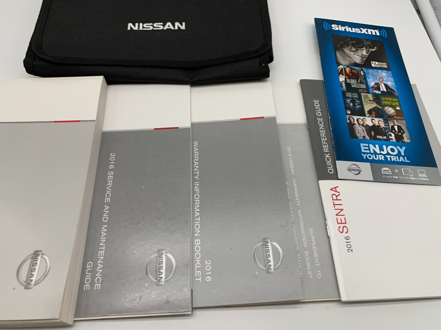 2016 Nissan Sentra Owners Manual Set with Case OEM B04B55052