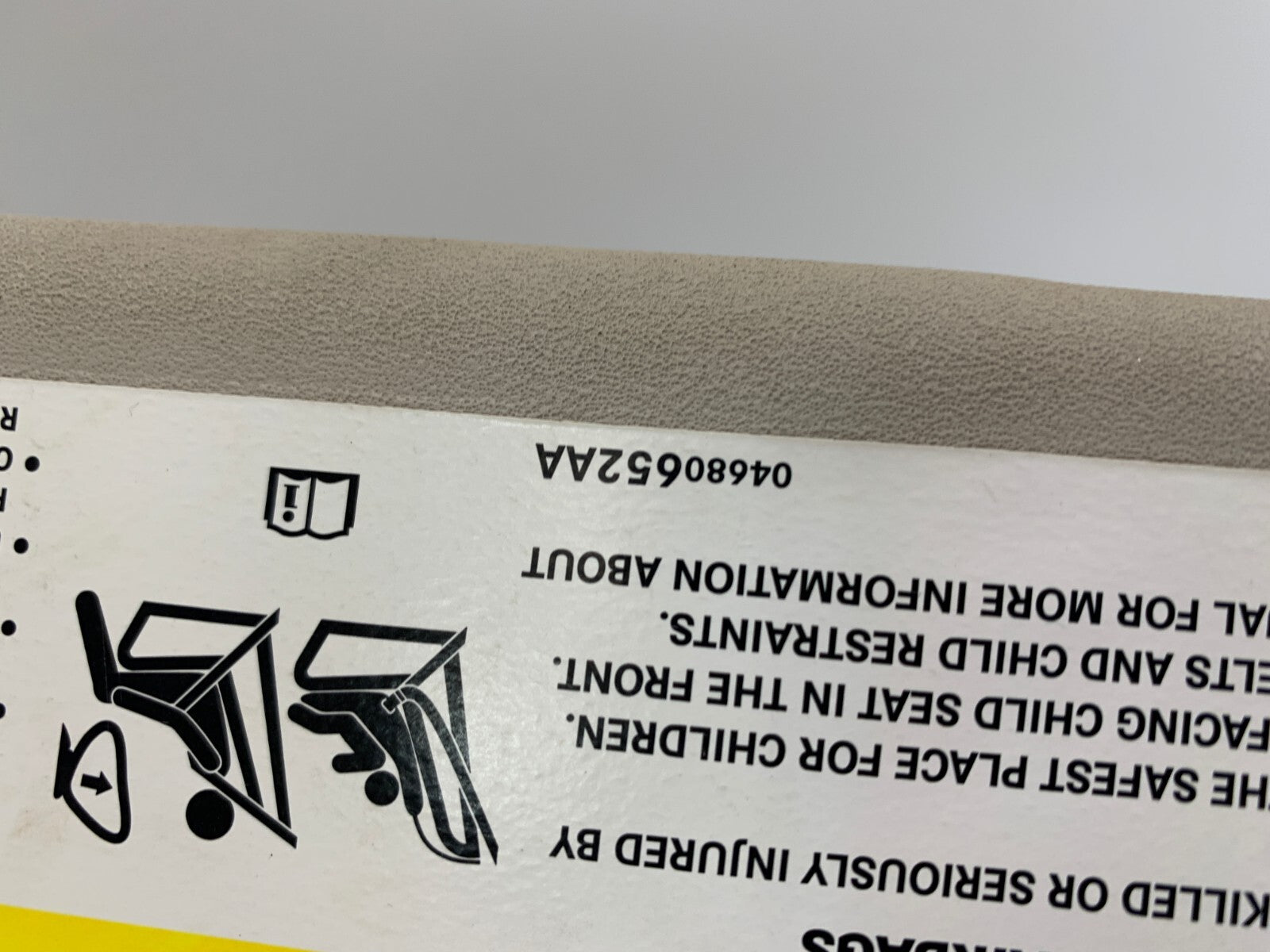 2011-2020 Dodge Journey Passenger Sun Visor Gray Illuminated OEM B03B33081
