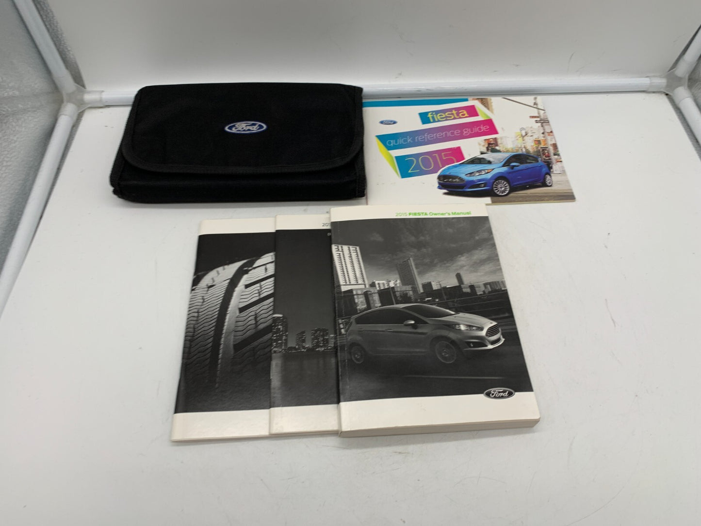 2015 Ford Fiesta Owners Manual Set with Case OEM E03B32010