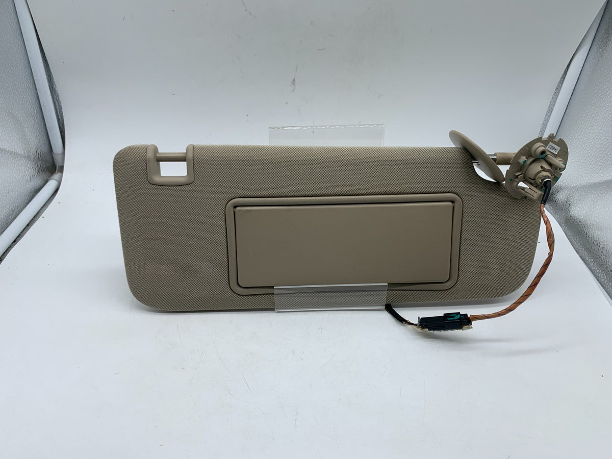 2021-2022 Buick Envision Passenger Sun Visor Beige Illuminated OEM D03B02002