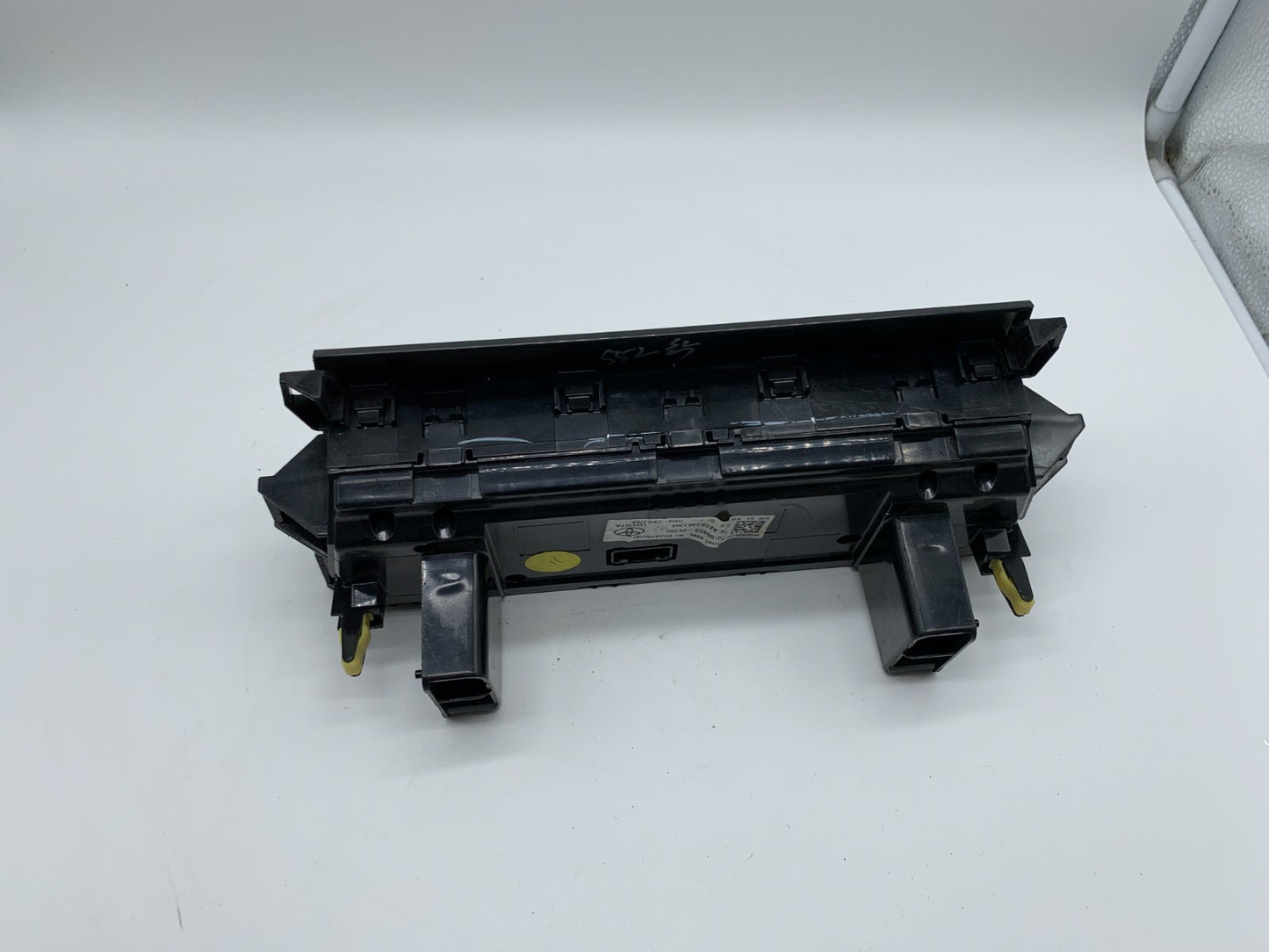 2012-2014 Toyota Camry Climate Control AC Heater Unit OEM C03B04004