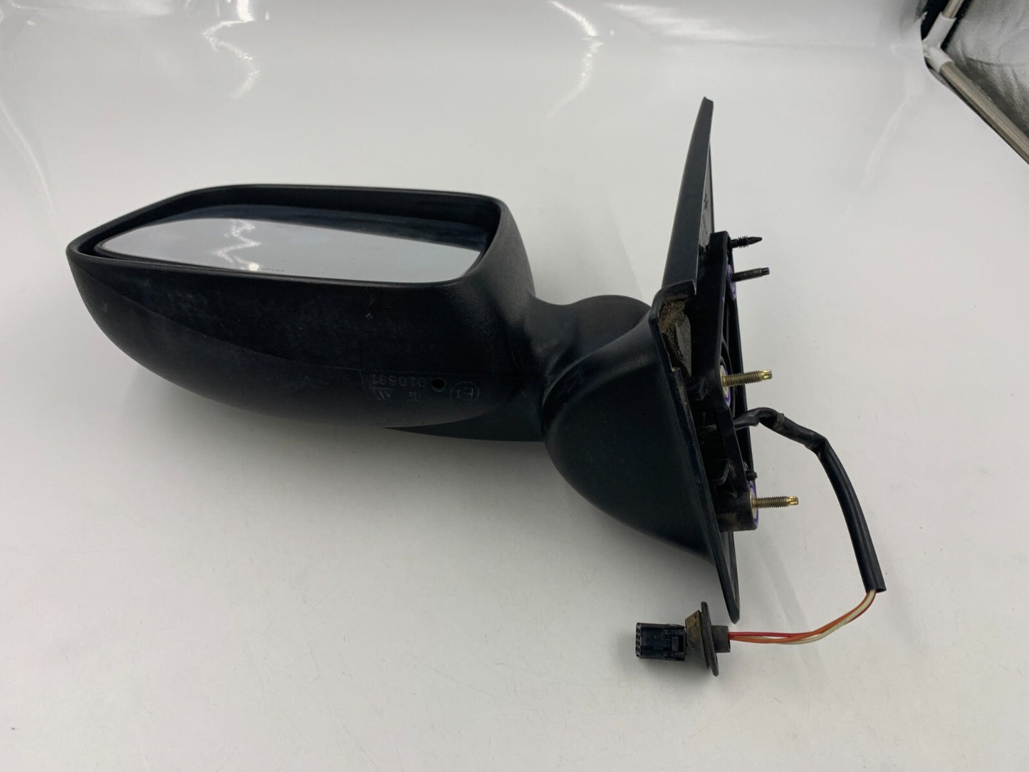 2002-2007 Jeep Liberty Driver Side View Power Door Mirror Black OEM D03B60003