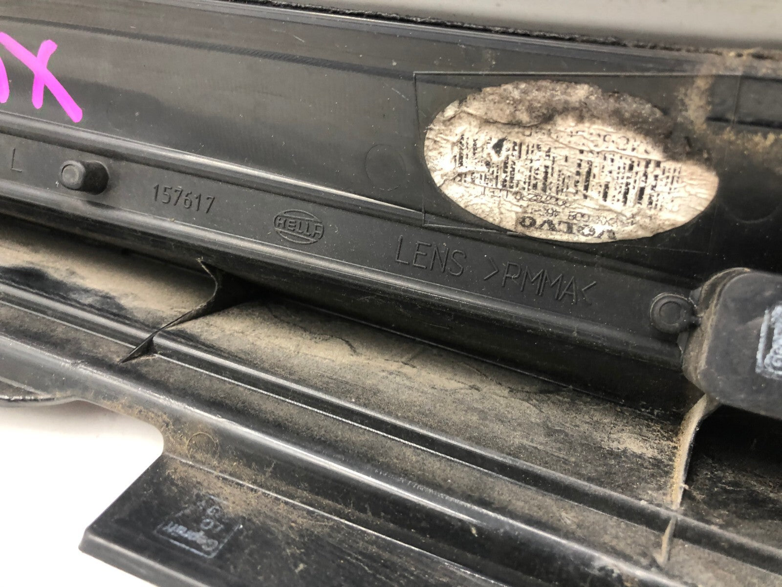 2003-2006 Volvo XC90 Driver Side Upper Tail Light Taillight OEM F01B70001