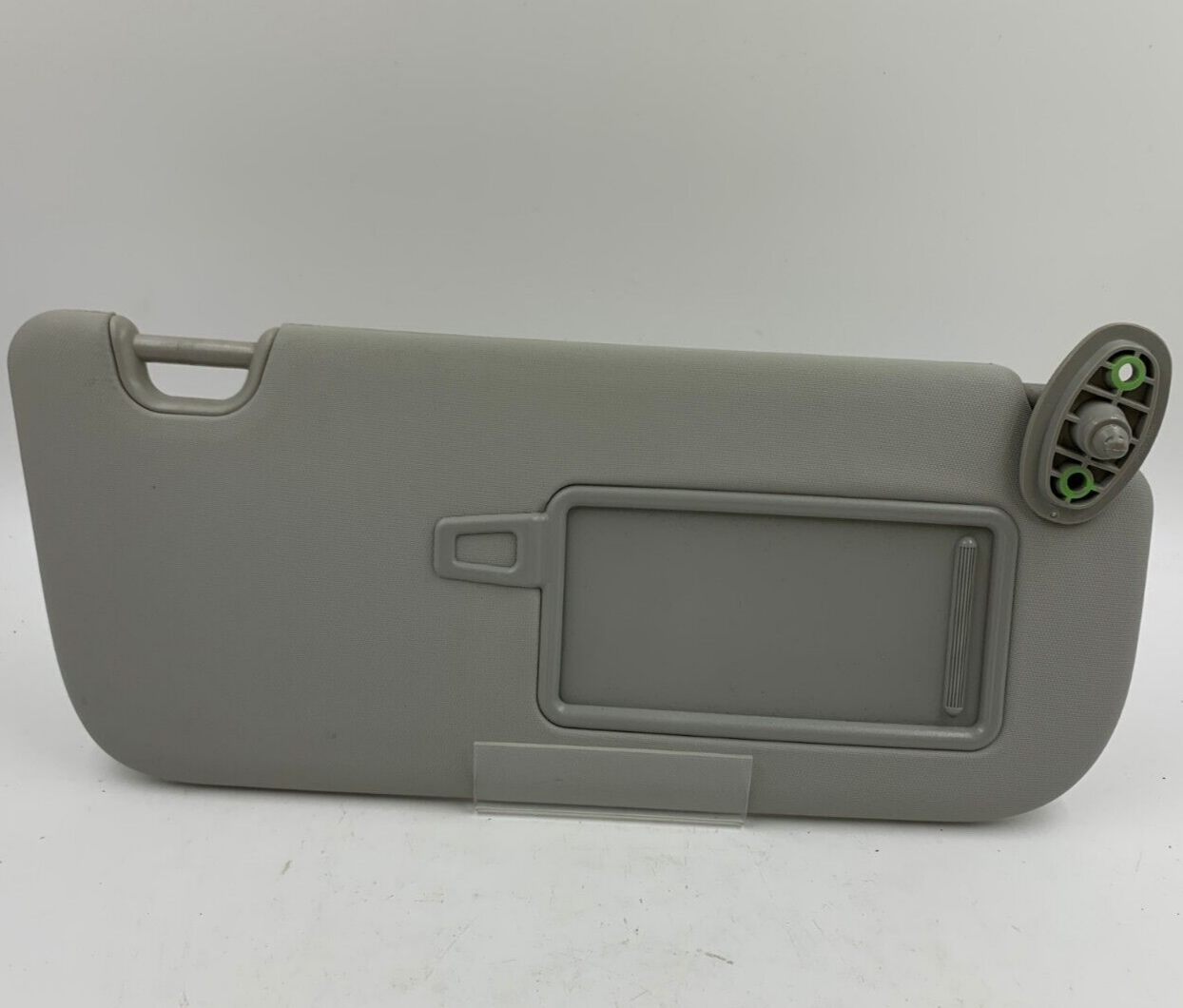 2014-2019 Kia Soul Passenger Sun Visor Gray Illuminated OEM E03B63007