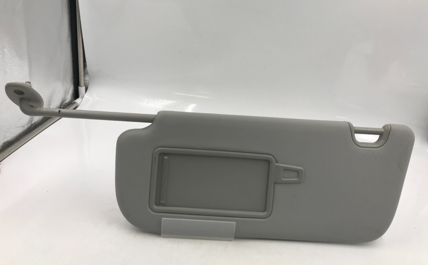 2014-2019 Kia Soul Driver Sun Visor Gray OEM C04B42008